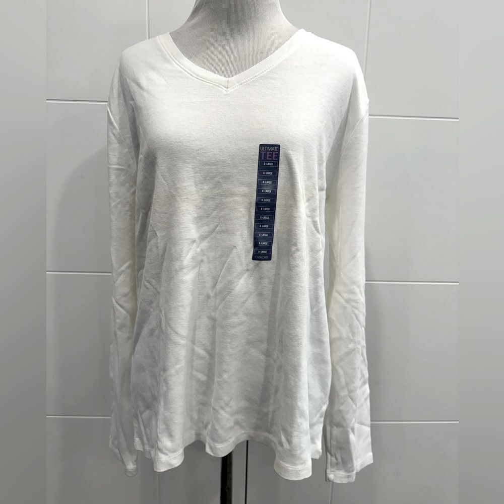 NWT Cherokee white Oversized Long Sleeve XL